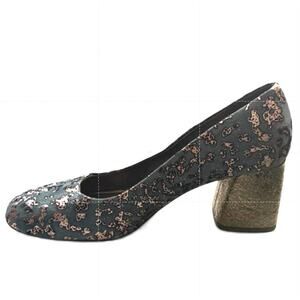 Firenze Studio Italian Handcrafted Leather Pumps Women's sz. 7
